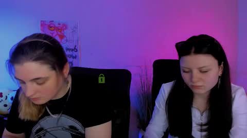 foxy_tease_ online show from December 3, 2025, 7:56 pm