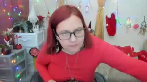 foxydesiree online show from January 5, 2025, 5:41 pm