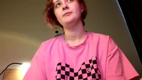 Snapshot of foxydollkate chatting on May 11, 2026, 12:11 pm Kate online show from May 11, 2026, 12:11 pm
