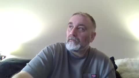 Snapshot of foxyfang chatting on February 8, 2026, 2:42 pm foxyfang online show from February 8, 2026, 2:42 pm