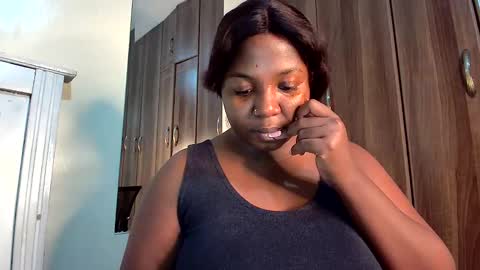 Snapshot of foxykay1 chatting on January 29, 2025, 4:05 am Kayla online show from January 29, 2025, 4:05 am