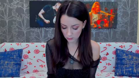 Foxy online show from December 15, 2024, 11:45 am