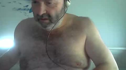 Snapshot of foyett chatting on October 22, 2025, 9:36 pm foyett online show from October 22, 2025, 9:36 pm