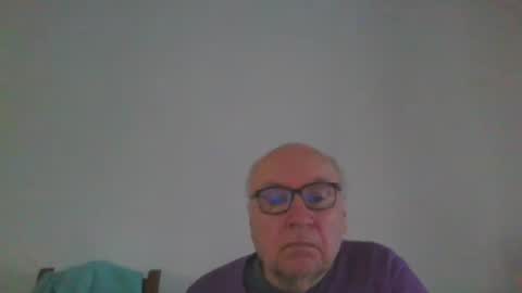 Snapshot of fra94 chatting on March 18, 2026, 4:21 pm fra94 online show from March 18, 2026, 4:21 pm