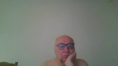 Snapshot of fra94 chatting on May 26, 2026, 3:02 am fra94 online show from May 26, 2026, 3:02 am