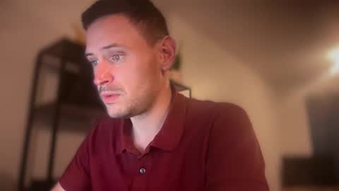 Snapshot of fraisetagada359 chatting on October 29, 2025, 7:48 pm fraisetagada359 online show from October 29, 2025, 7:48 pm