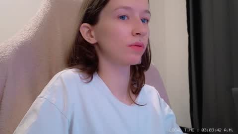 fran_bow online show from December 26, 2024, 12:03 am