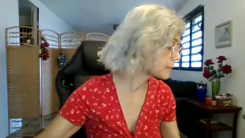 francelune online show from December 9, 2024, 1:45 pm