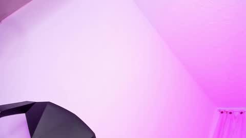 francesca online show from February 1, 2026, 12:48 pm