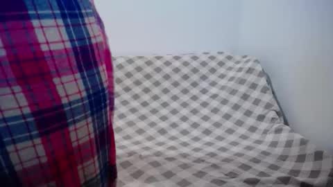 franceskcaa online show from November 30, 2025, 4:38 am