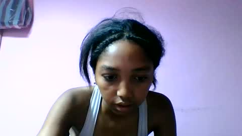 Snapshot of francia333068 chatting on June 7, 2026, 5:33 am francia333068 online show from June 7, 2026, 5:33 am
