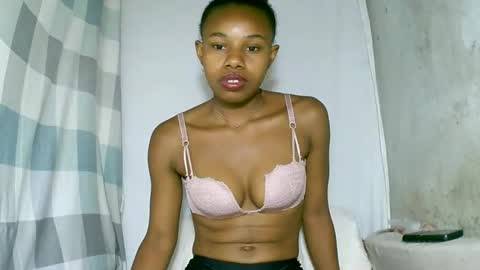 francilla online show from October 8, 2025, 7:06 am