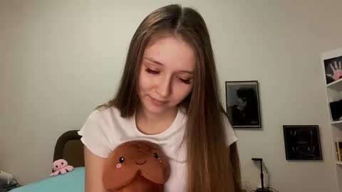 Snapshot of francinaporteus chatting on October 15, 2025, 2:06 pm Francis online show from October 15, 2025, 2:06 pm