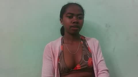 Snapshot of francinealdy chatting on September 15, 2025, 6:57 am francinealdy online show from September 15, 2025, 6:57 am