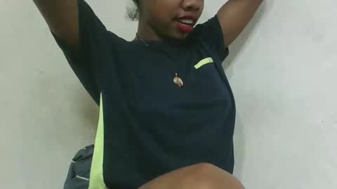 Snapshot of francinealdy chatting on December 18, 2025, 6:08 am francinealdy online show from December 18, 2025, 6:08 am