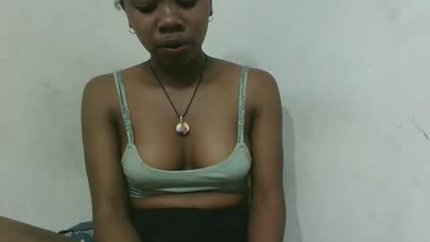 Snapshot of francinealdy chatting on December 21, 2025, 10:00 am francinealdy online show from December 21, 2025, 10:00 am