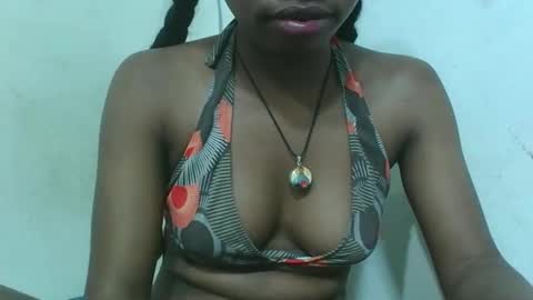 Snapshot of francinealdy chatting on December 23, 2025, 4:54 am francinealdy online show from December 23, 2025, 4:54 am