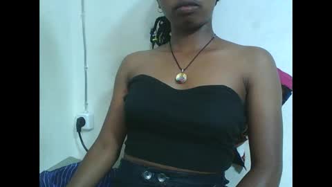 Snapshot of francinealdy chatting on January 8, 2026, 4:09 pm francinealdy online show from January 8, 2026, 4:09 pm