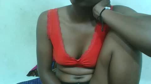 Snapshot of francinealdy chatting on January 14, 2026, 6:19 am francinealdy online show from January 14, 2026, 6:19 am