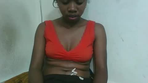 Snapshot of francinealdy chatting on January 14, 2026, 6:24 pm francinealdy online show from January 14, 2026, 6:24 pm