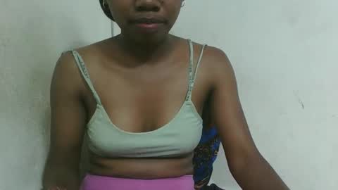 Snapshot of francinealdy chatting on January 15, 2026, 6:44 pm francinealdy online show from January 15, 2026, 6:44 pm