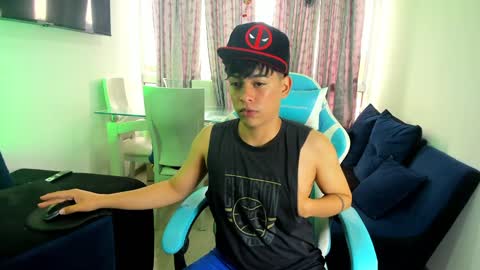 frank online show from February 4, 2025, 7:44 pm