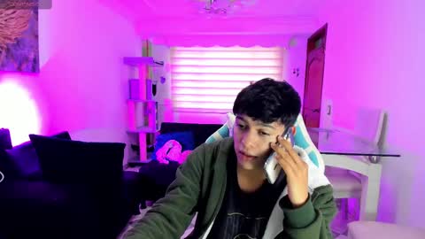 frank online show from September 10, 2025, 9:59 pm