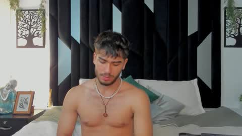 Snapshot of francobanderas1 chatting on September 9, 2025, 12:21 am FRANCO online show from September 9, 2025, 12:21 am