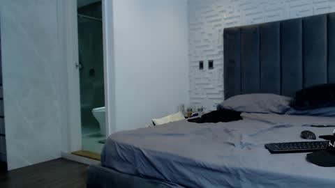 Frank online show from February 25, 2025, 12:14 am