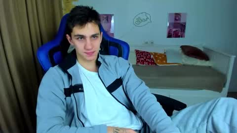 Frank online show from November 27, 2025, 5:42 am