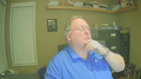 Snapshot of frankie6207 chatting on January 4, 2025, 7:03 am frankie6207 online show from January 4, 2025, 7:03 am