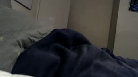 Snapshot of frankiel745 chatting on November 2, 2025, 5:04 pm frankiel745 online show from November 2, 2025, 5:04 pm