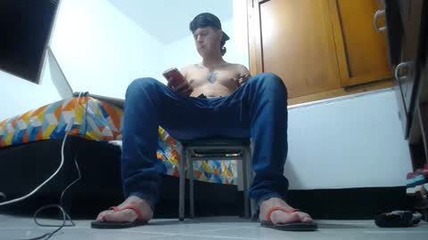 Snapshot of franklinm_7777 chatting on November 8, 2025, 5:18 am franklinm_7777 online show from November 8, 2025, 5:18 am