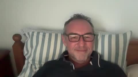 Snapshot of franksgreat chatting on February 13, 2026, 4:25 pm franksgreat online show from February 13, 2026, 4:25 pm