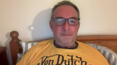 Snapshot of franksgreat chatting on February 15, 2026, 6:15 pm franksgreat online show from February 15, 2026, 6:15 pm