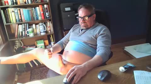 frankv65 online show from January 27, 2025, 4:43 pm