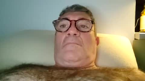 Snapshot of franmi3030 chatting on October 31, 2025, 12:55 am PAM AND MIKEL online show from October 31, 2025, 12:55 am