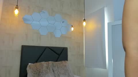 Fransheska online show from March 2, 2025, 5:04 pm