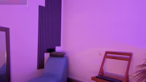 Fransheska online show from March 2, 2026, 12:01 pm