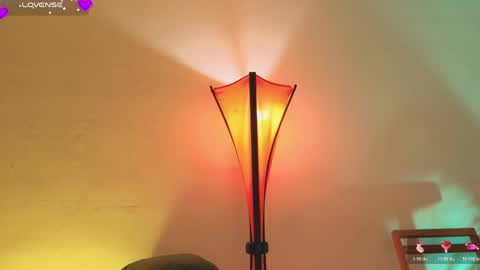 Fransheska online show from April 4, 2026, 12:02 pm