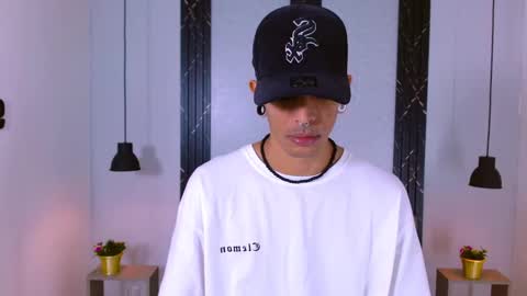 Franvill trato online show from September 20, 2025, 7:26 pm