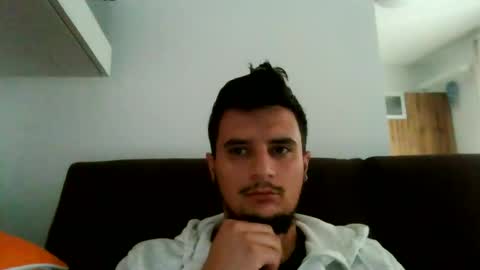 Snapshot of fraromeo2 chatting on October 14, 2025, 12:28 pm fraromeo2 online show from October 14, 2025, 12:28 pm