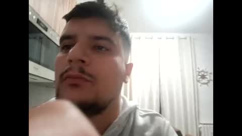 Snapshot of fraromeo2 chatting on April 13, 2026, 3:39 pm fraromeo2 online show from April 13, 2026, 3:39 pm