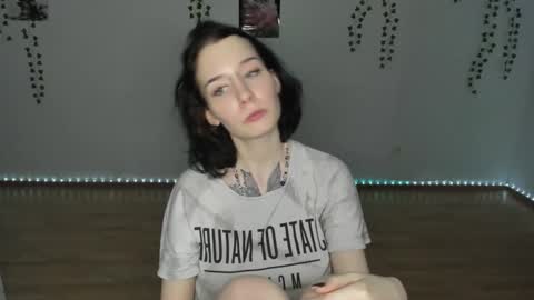 mistress Bastet and  mintcola online show from March 23, 2026, 12:58 am