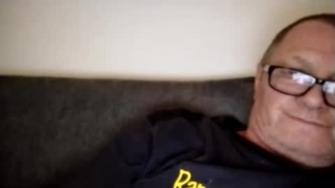 Wolfi online show from January 20, 2025, 11:24 am