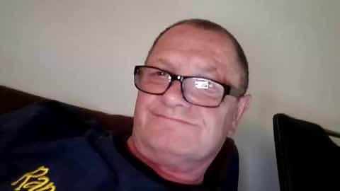 Wolfi online show from October 20, 2025, 12:05 pm