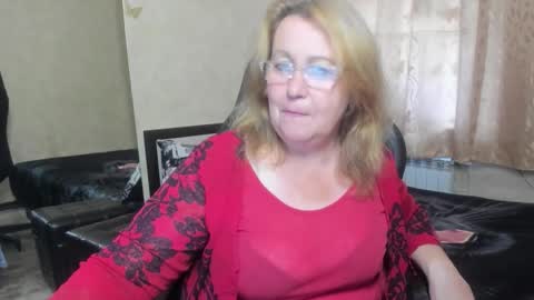 Snapshot of fraumartha chatting on September 13, 2025, 1:22 pm FrauMartha online show from September 13, 2025, 1:22 pm