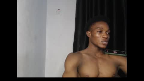 freakyslut30 online show from January 29, 2025, 11:46 pm