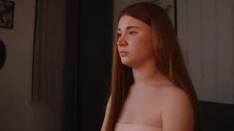 Diyana online show from September 26, 2025, 9:41 pm