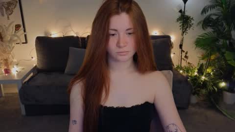 Diyana online show from March 25, 2026, 9:21 pm